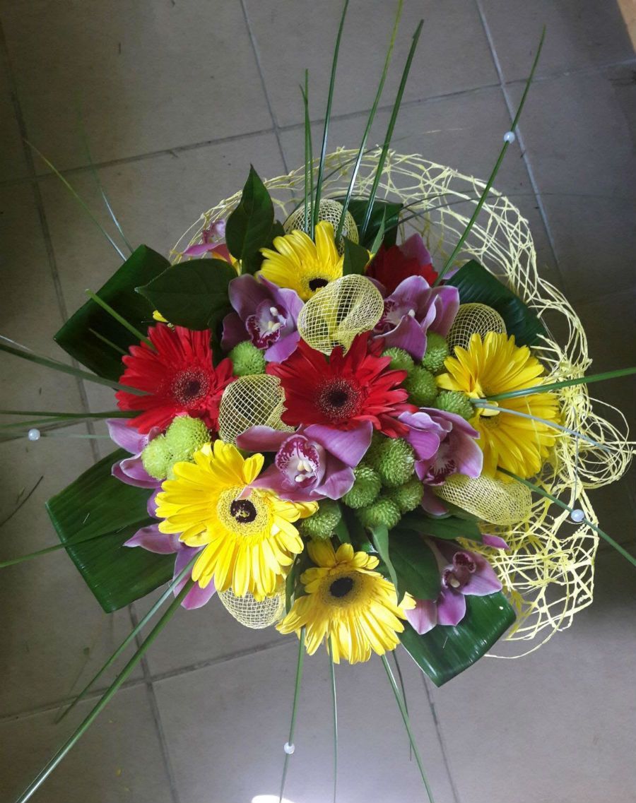 līgavaiņa rotas, dekori, floristikas materiāli, autodekorēšana, dāvanu iesaiņošana, florista pakalpojumi, Valentīndiena, Lieldienas