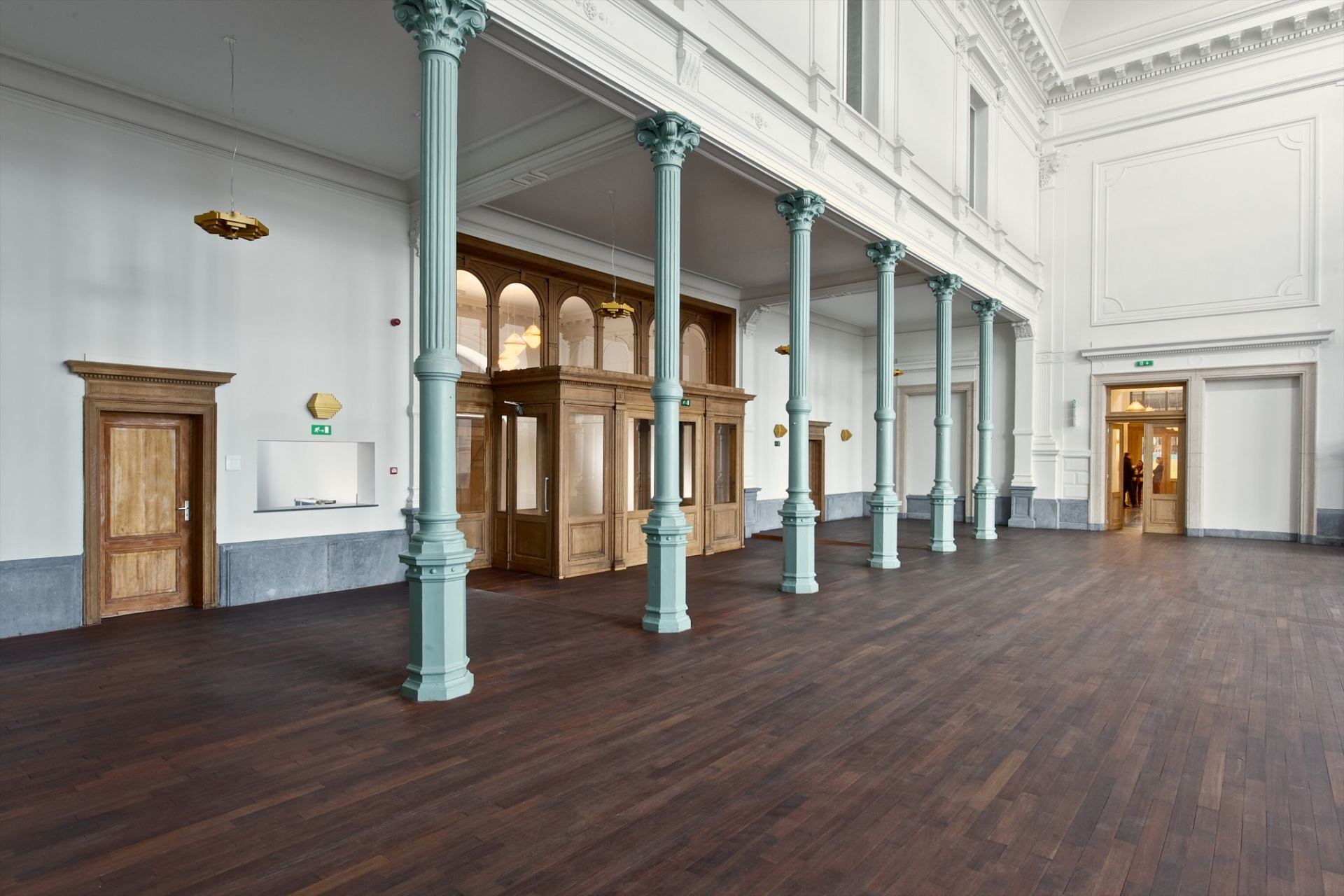 BIORGANIC - traiteur événementiel gastronomique 100% Bio à Bruxelles-ville, pour Hôte de la Poste qui offre un service flexible, réactif et personnalisé pour que vos événements se déroulent sans heurts