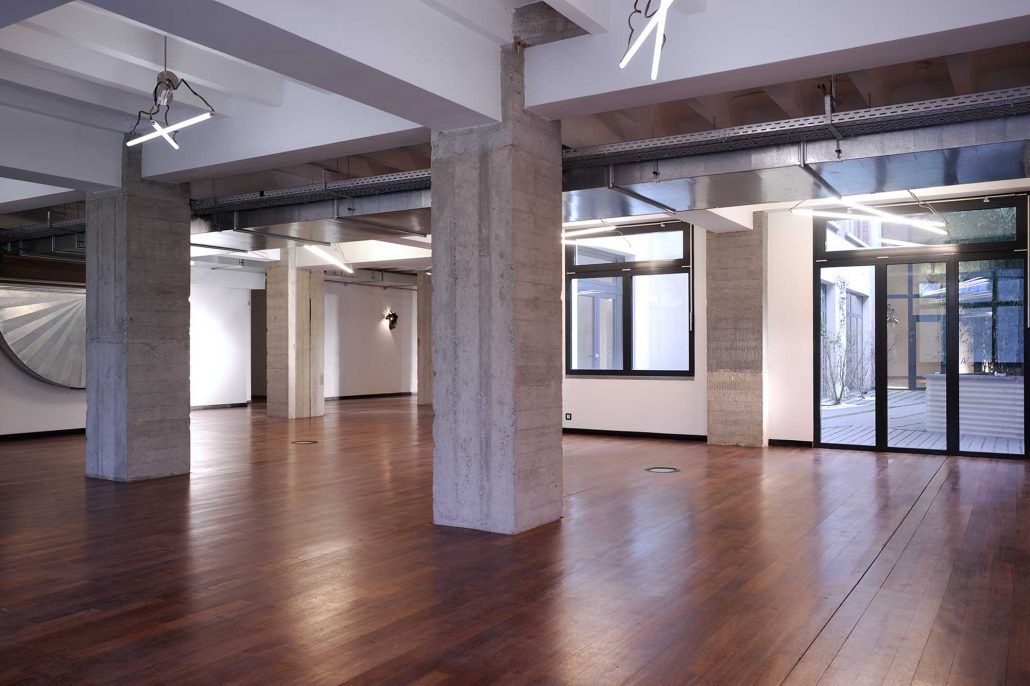 BIORGANIC - traiteur événementiel gastronomique 100% Bio à Schaerbeek, l'AREA 42 est un espace en perpétuel mouvement est un lieu de rencontre unique entre les entreprises, les artistes et le grand public