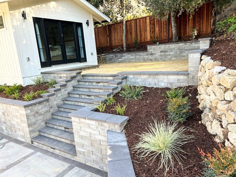 San Ramon raised patio & retaining wall