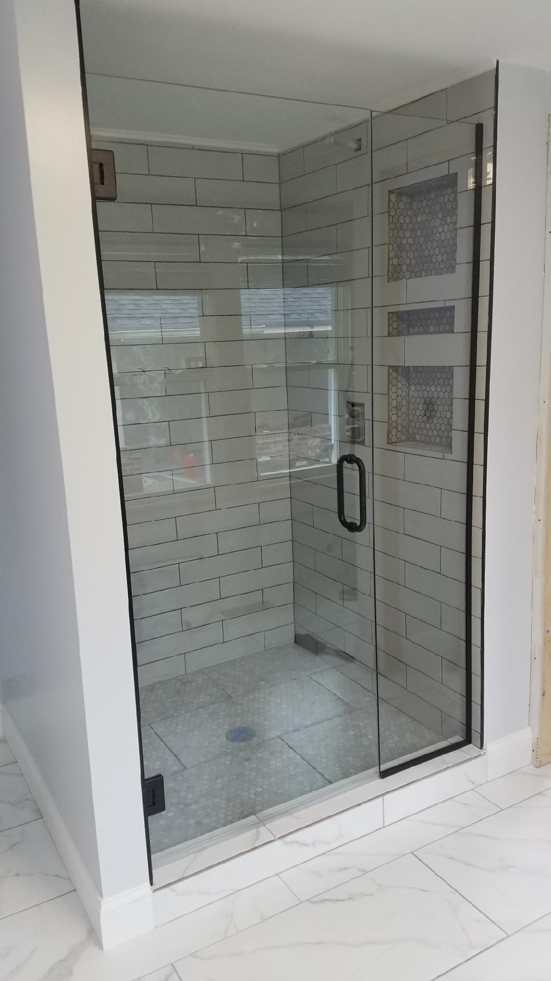 Simple Shower Glass Door — Knoxville, TN — Glass Pros Knoxville