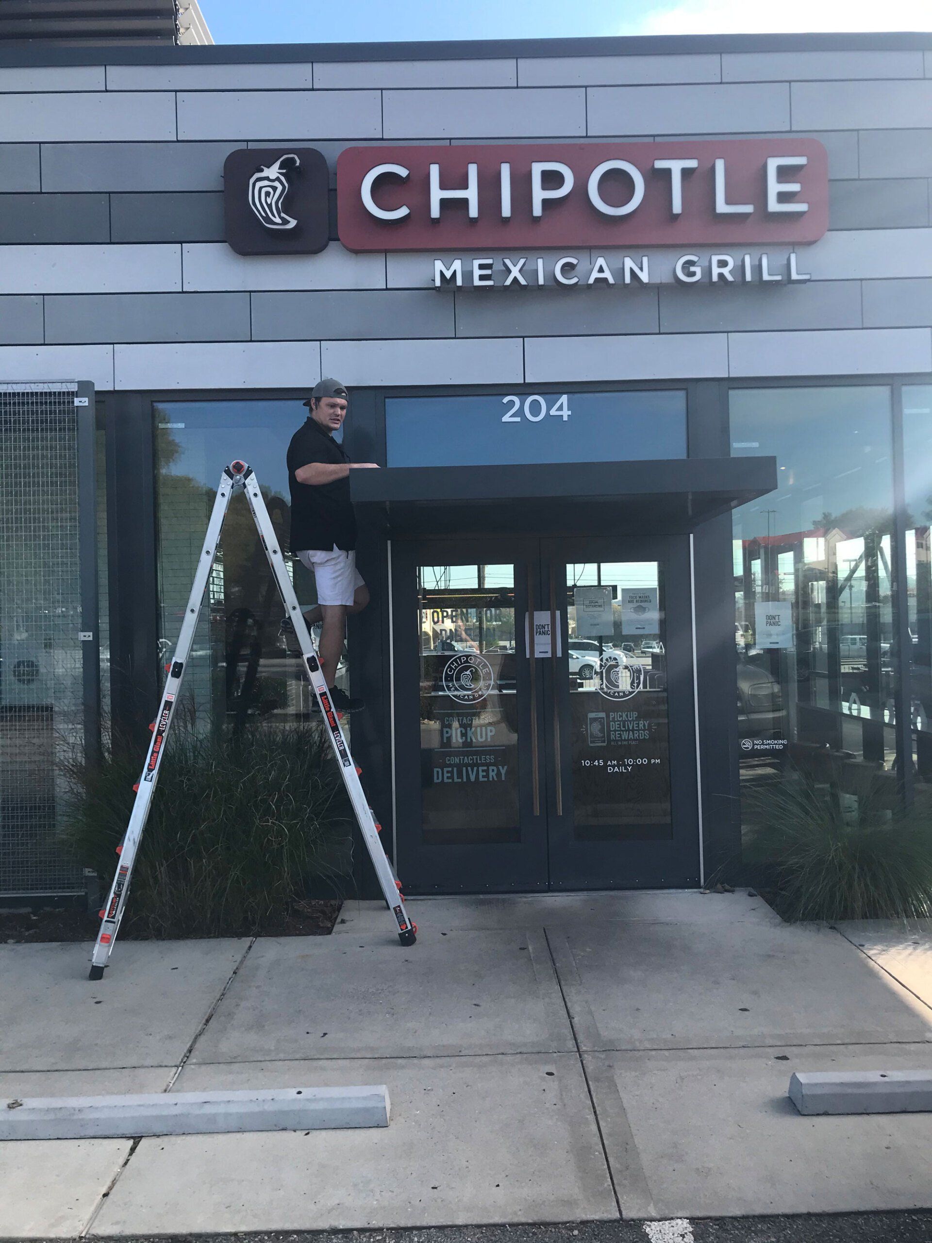 Installing Commercial Glass — Knoxville, TN — Glass Pros Knoxville