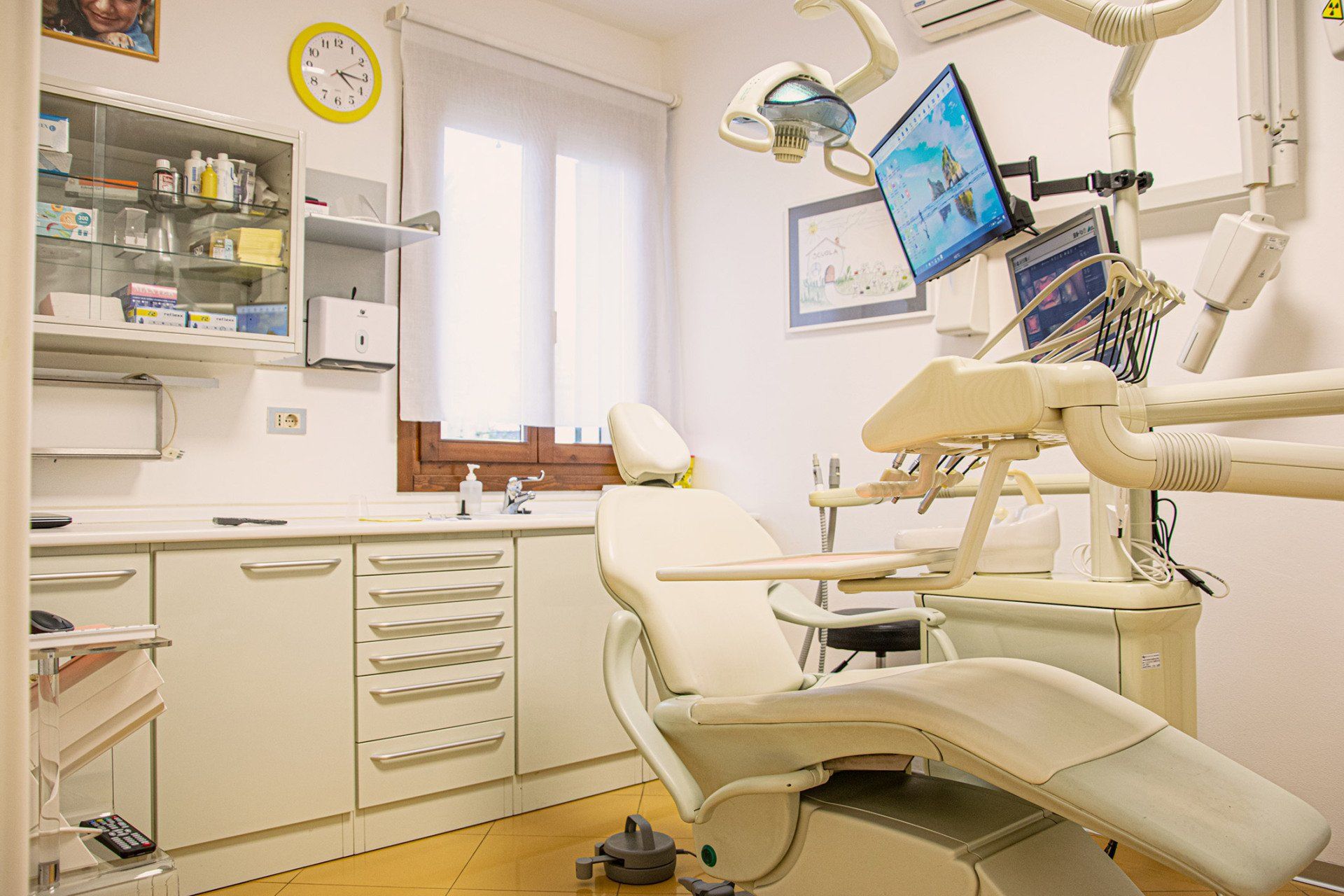 dentista Castelguglielmo