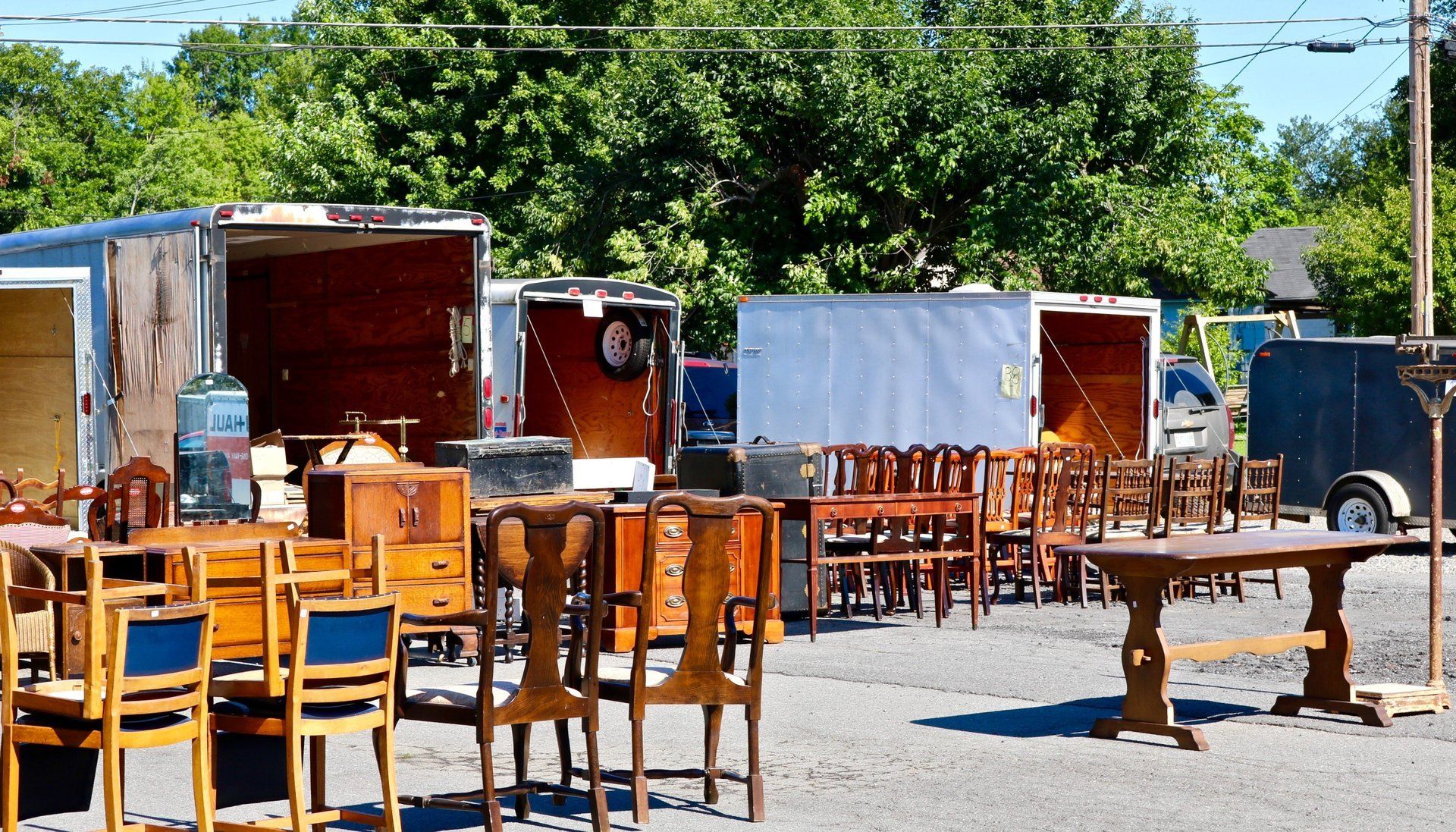 antique furniture auctions in ar