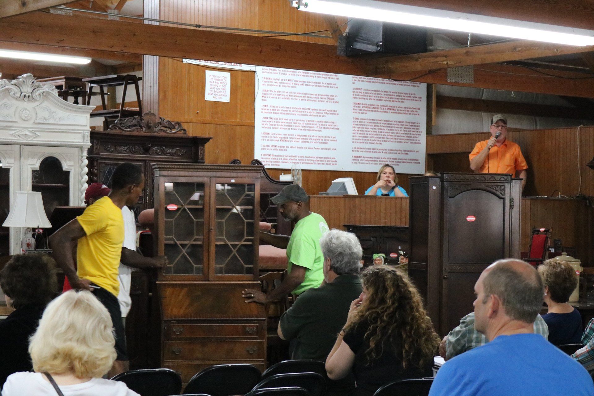 antique auction in arkansas