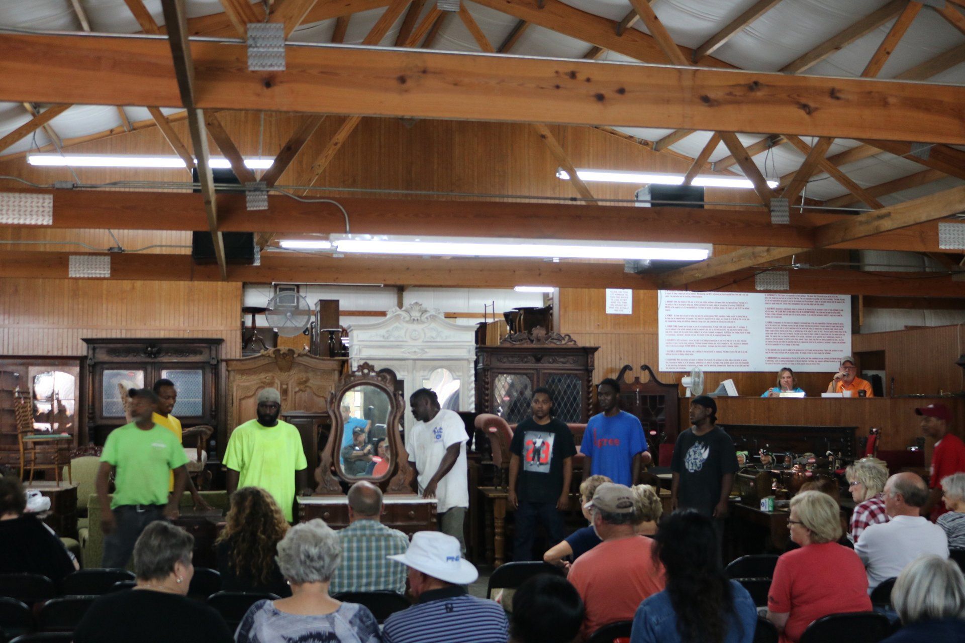 antique auctions in ar