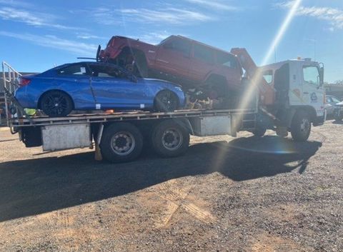 Old, Damaged Car - Auto Wreckers in Dubbo, NSW 2830
