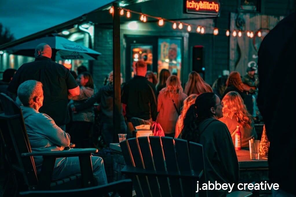 Hitchy's Tavern & Grille 40