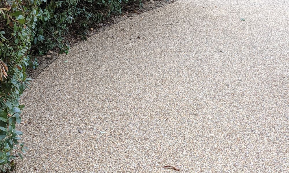 Reasons To Choose Resin-Bound Over Traditional Paving