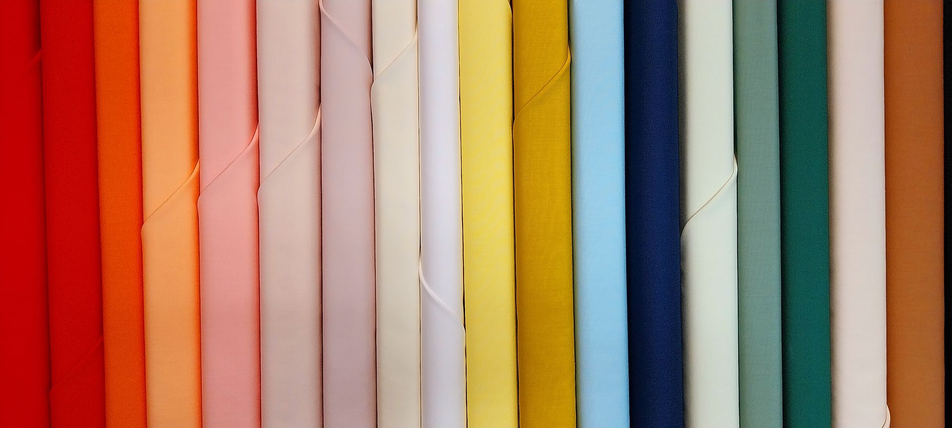 Unicolor-Stoffe (einfärbig), z.B. von AGF