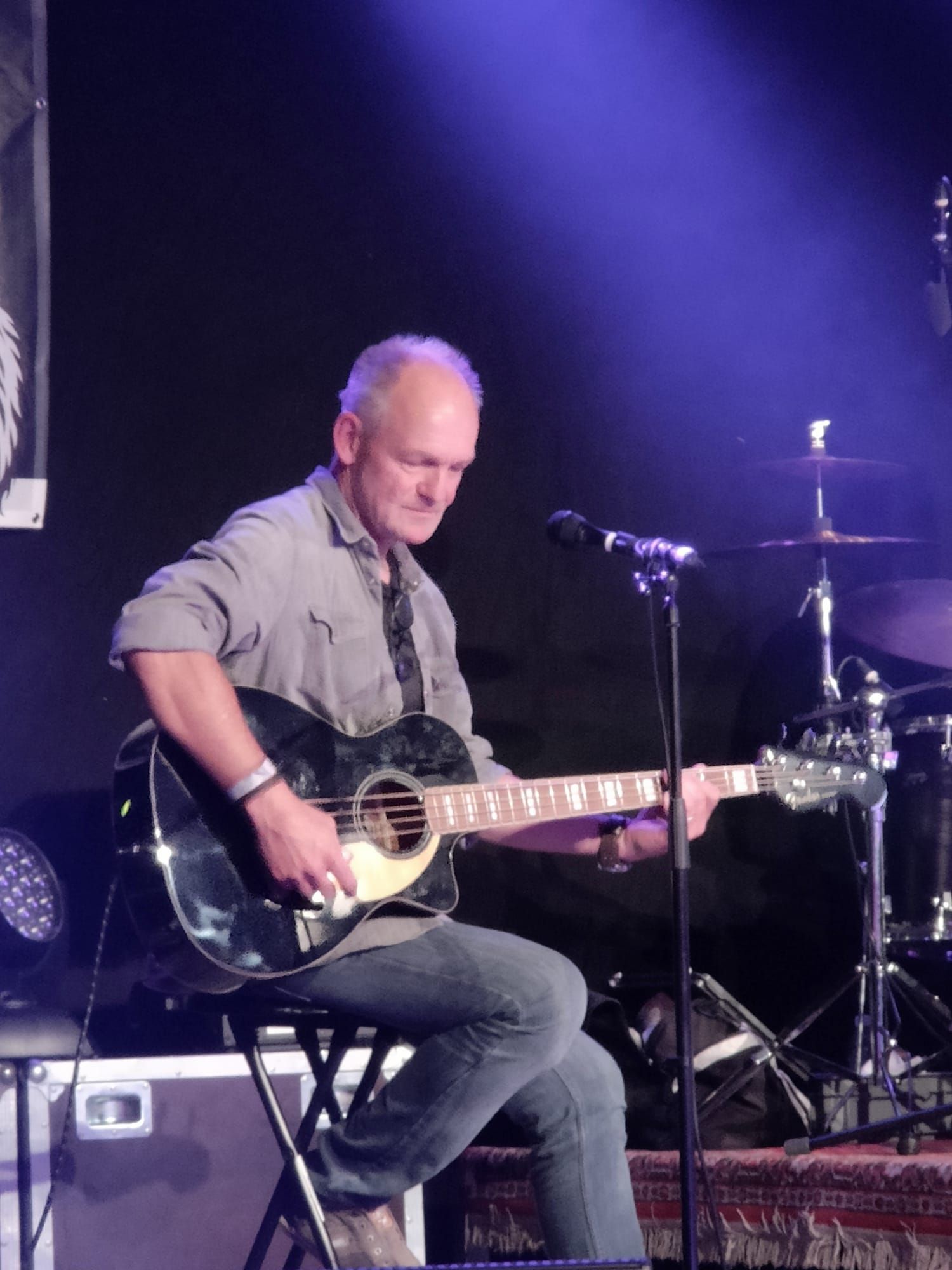 Luz Liebich Bass & Backing Vocals