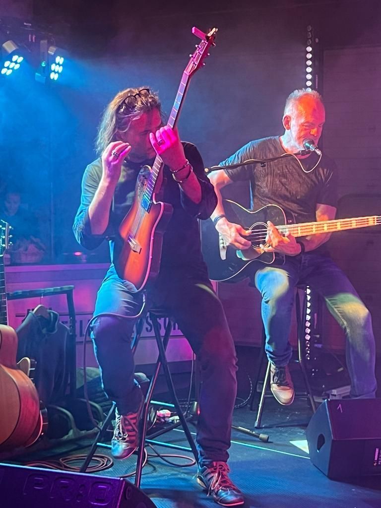 Luz Liebich Bass & Backing Vocals