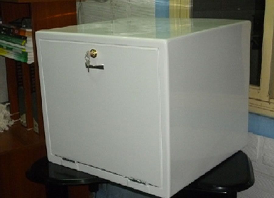 Cajon para domicilios con Llave en fibra de vidrio Fibracol SAS