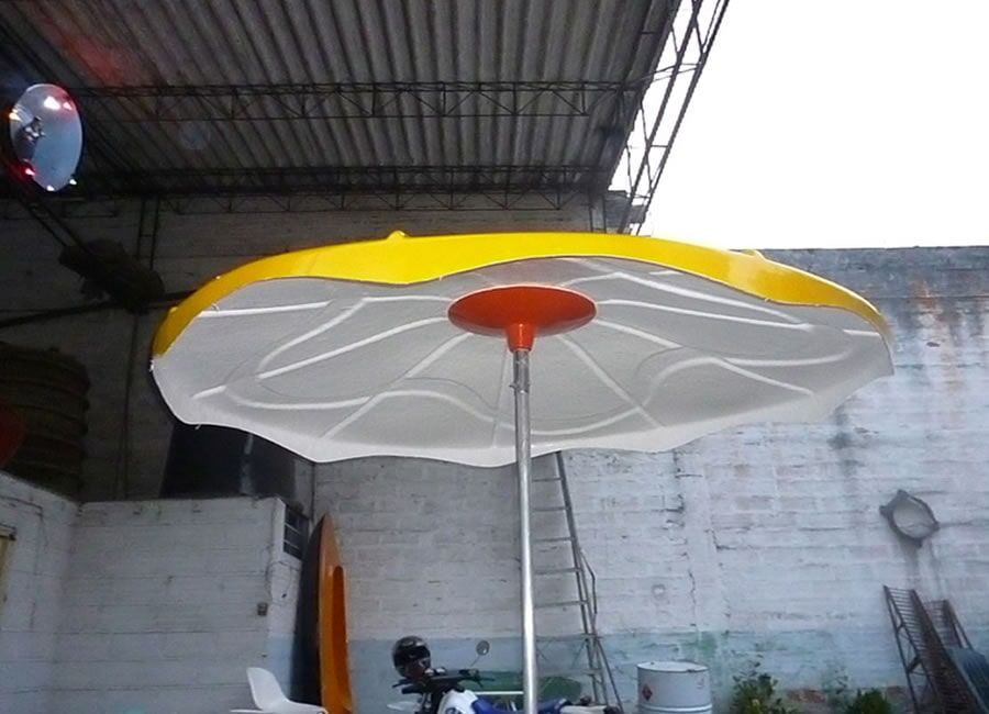 Parasol Exterior en Fibra de Vidrio Fibracol S.A.S.