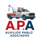 Fénix rojo y naranja dentro de una media luna y un círculo azules.