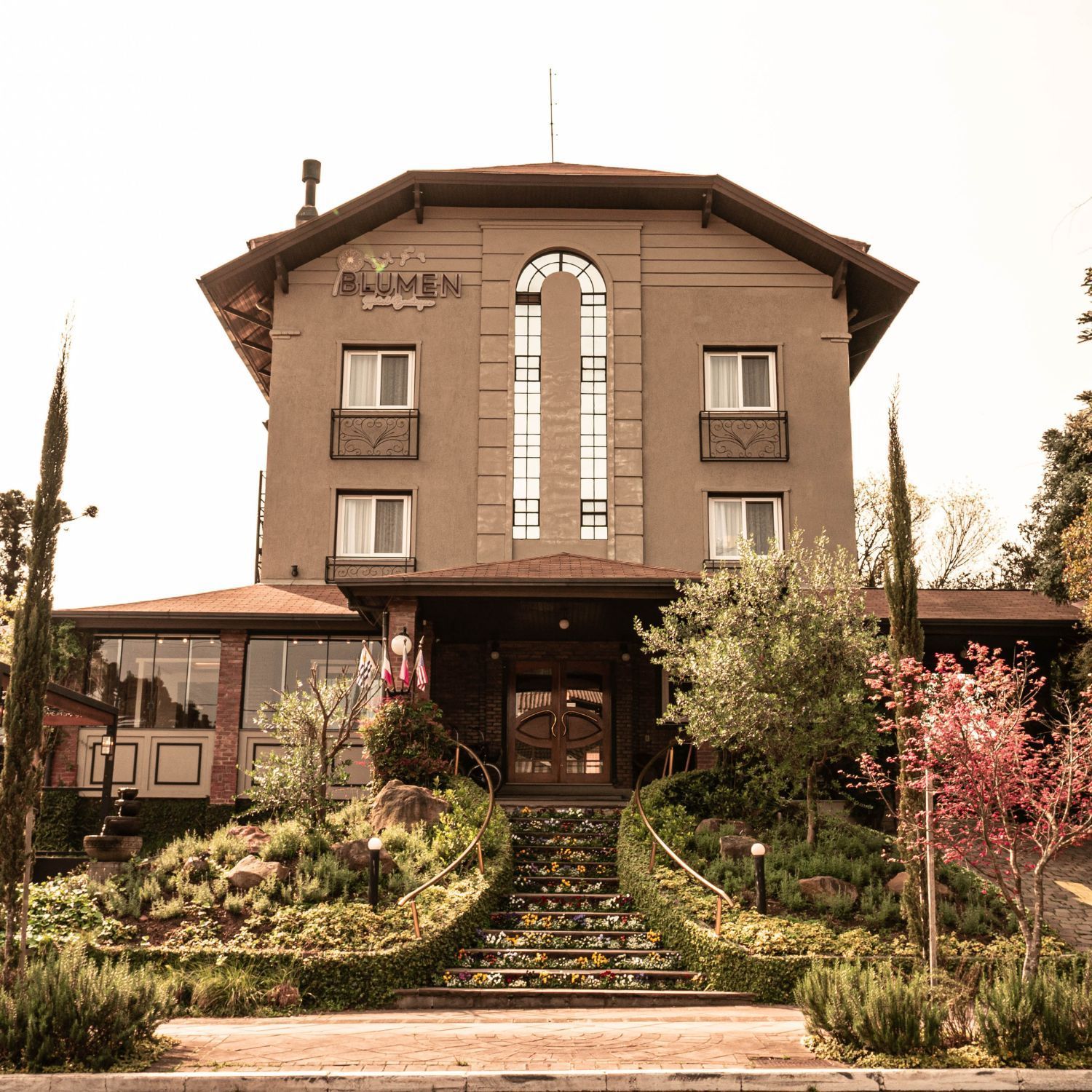 Blumen Hotel Boutique Hotéis em Canela confira as melhores dicas de hospedagem na Serra Gaúcha Blog Gramado Oficial Blumen Hotel Boutique Hotéis em Canela confira as melhores dicas de hospedagem na Serra Gaúcha Blog Gramado Oficial