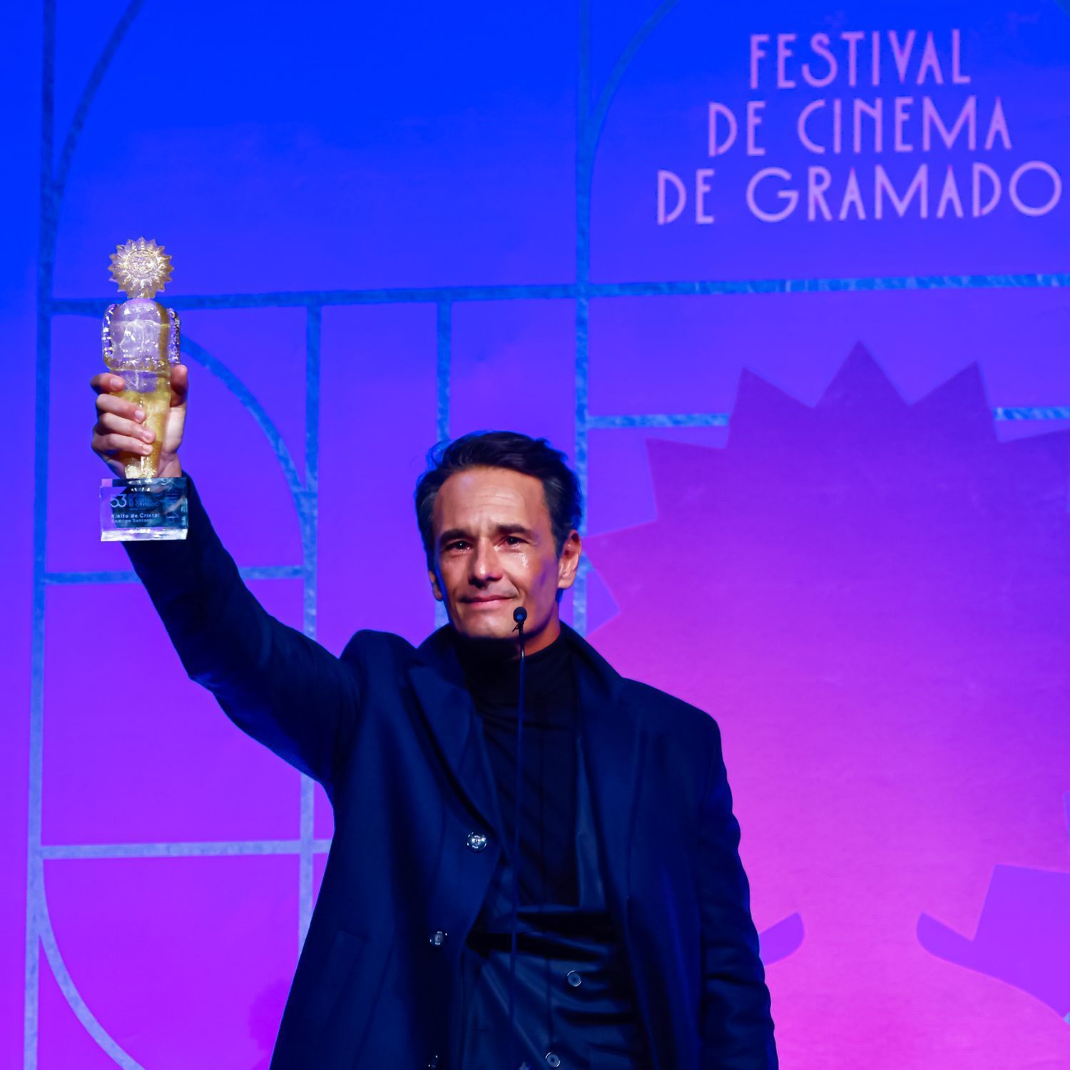 Rodrigo Santoro, homenageado com o Kikito de Cristal no 53º Festival de Cinema de Gramado - Foto oficial: Cleiton Thiele Ag.Pressphoto Rodrigo Santoro, homenageado com o Kikito de Cristal no 53º Festival de Cinema de Gramado - Foto oficial: Cleiton Thiele Ag.Pressphoto