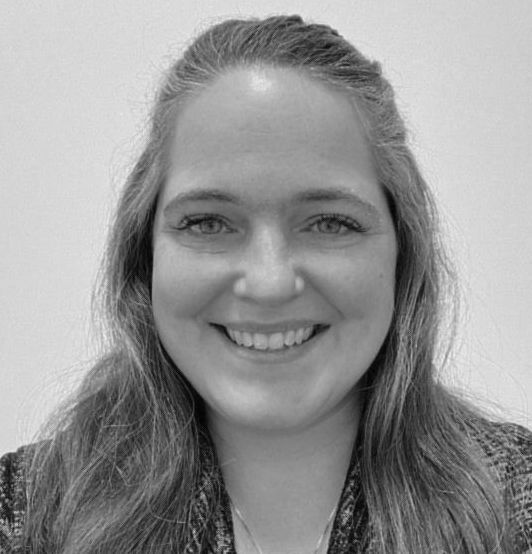 Samantha Hewer, Acupuncture