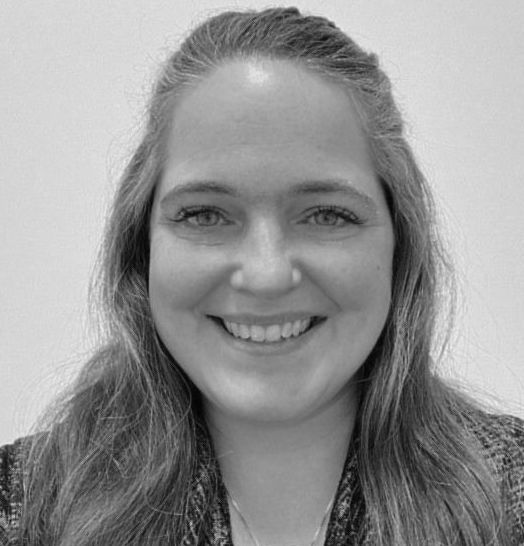 Samantha Hewer, Acupuncture