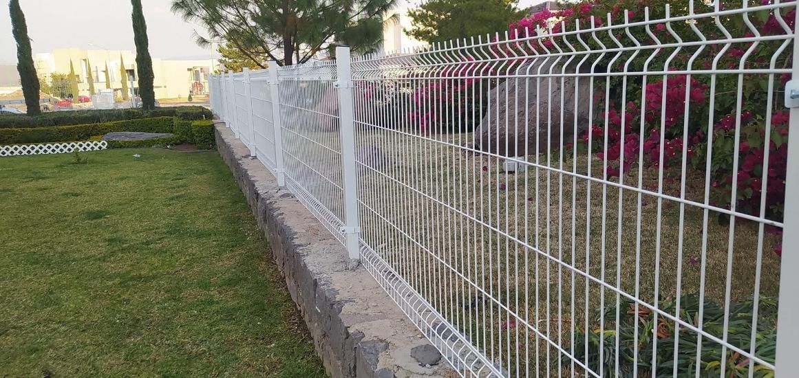 MAGNACERCAS - CERCAS DE ALAMBRE