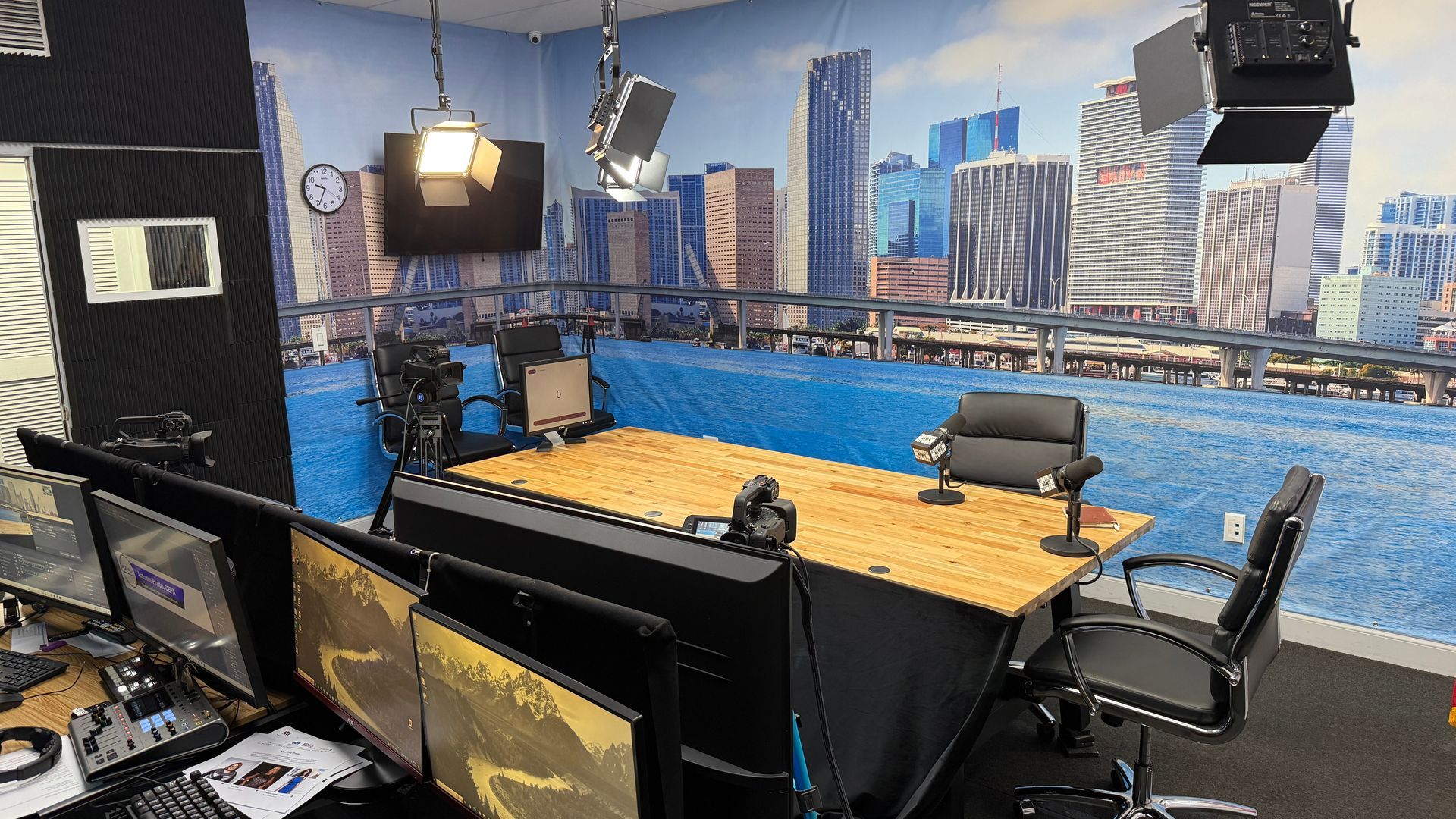 Podcast Services in Miami | Studio Rentals & Production