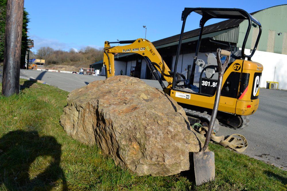 Giant rocks for anti terrorism and gardens