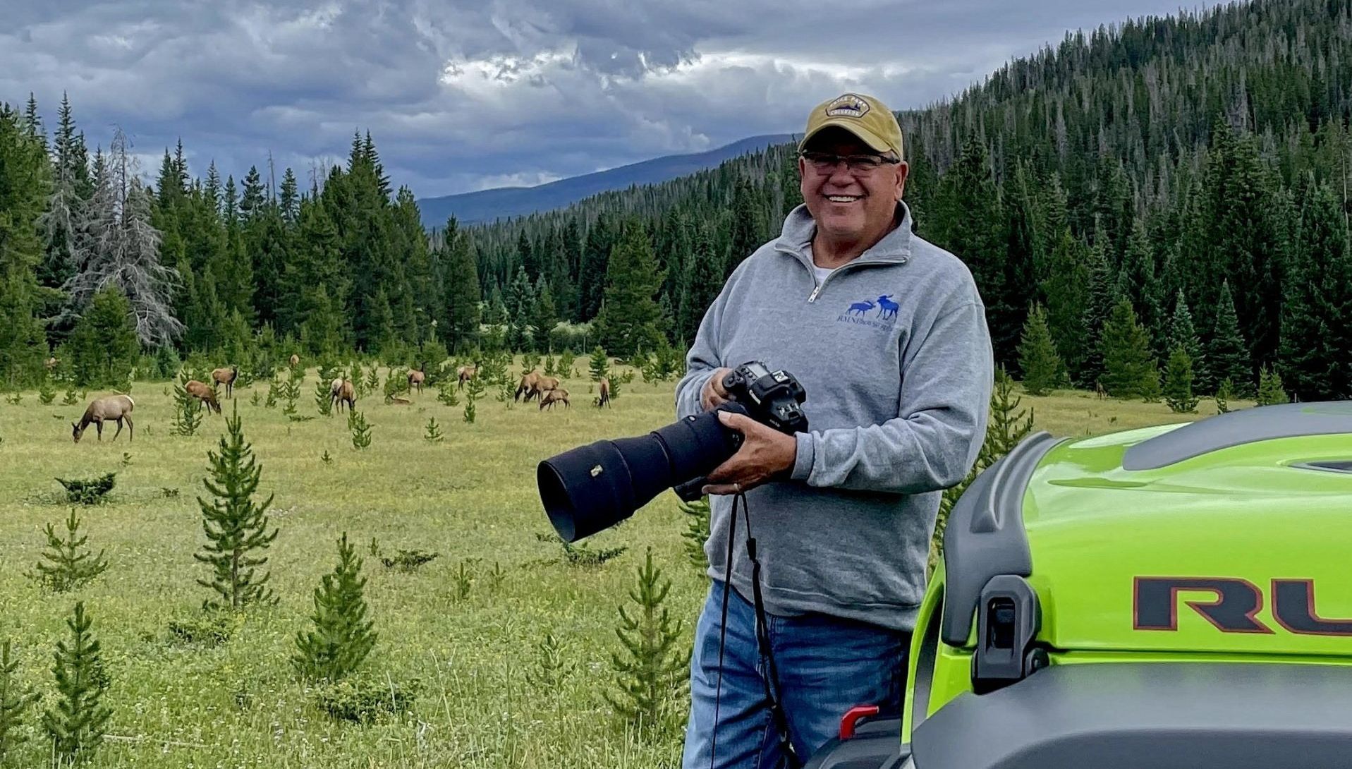 RMNPhotographer Rocky Mountain National Park Guided Tours Blog Post Things To Do In Estes Park Brad Manard on Tour