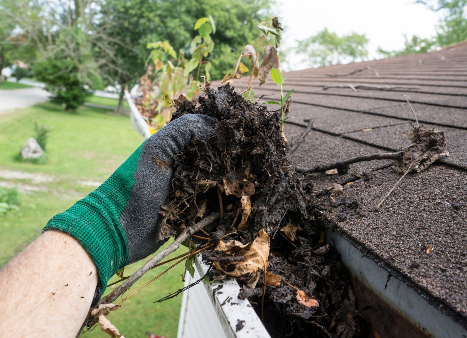 gutter-cleaning-bradenton