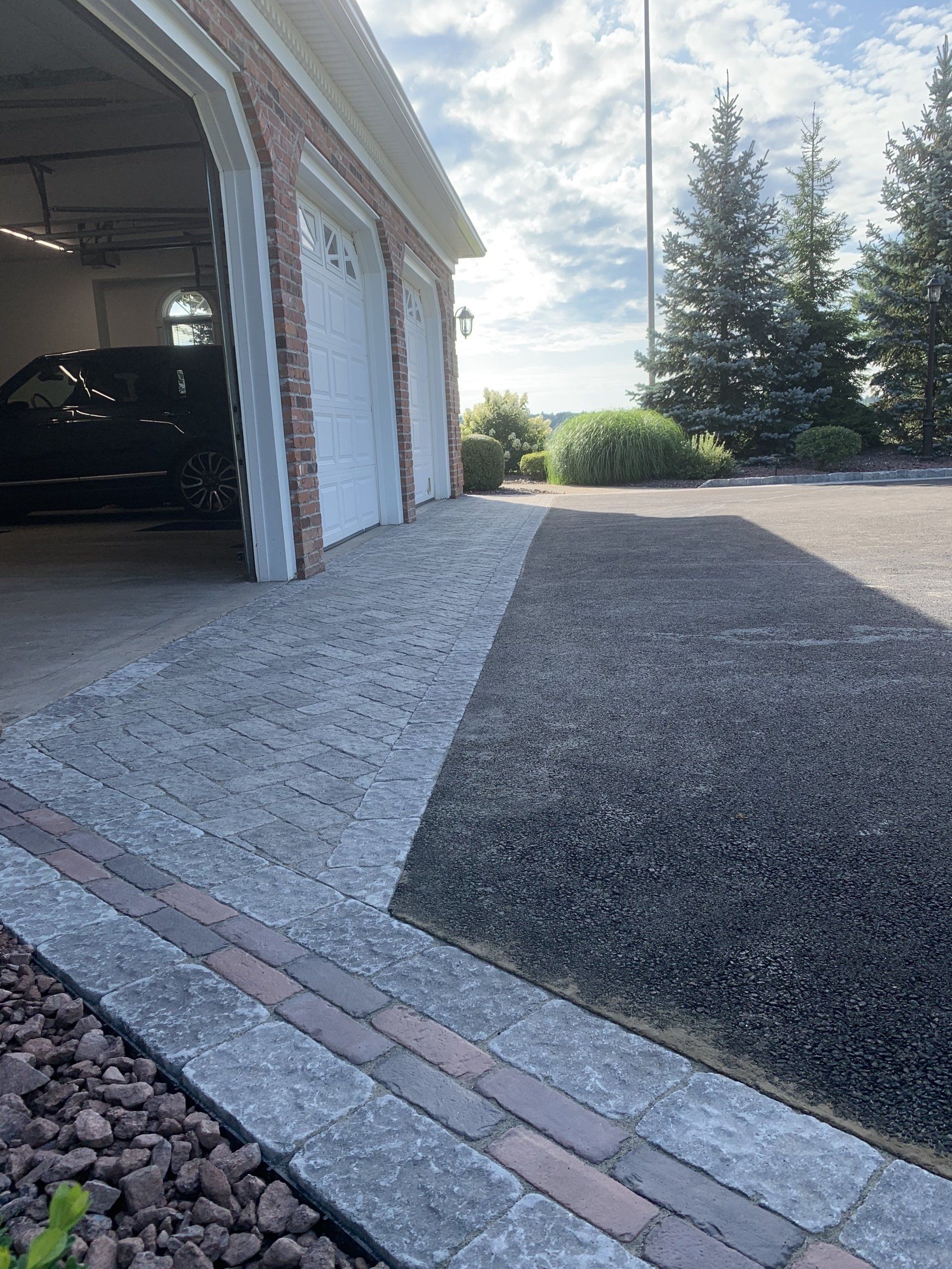 driveway landscaping