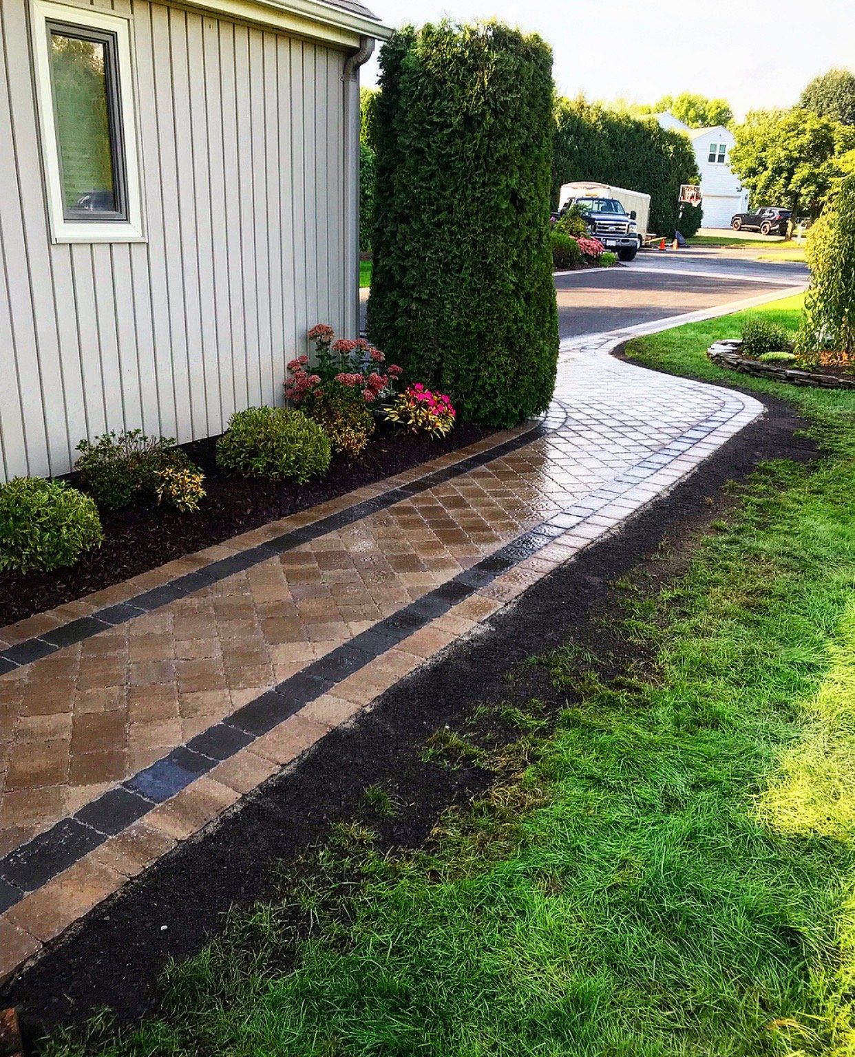 driveway landscaping