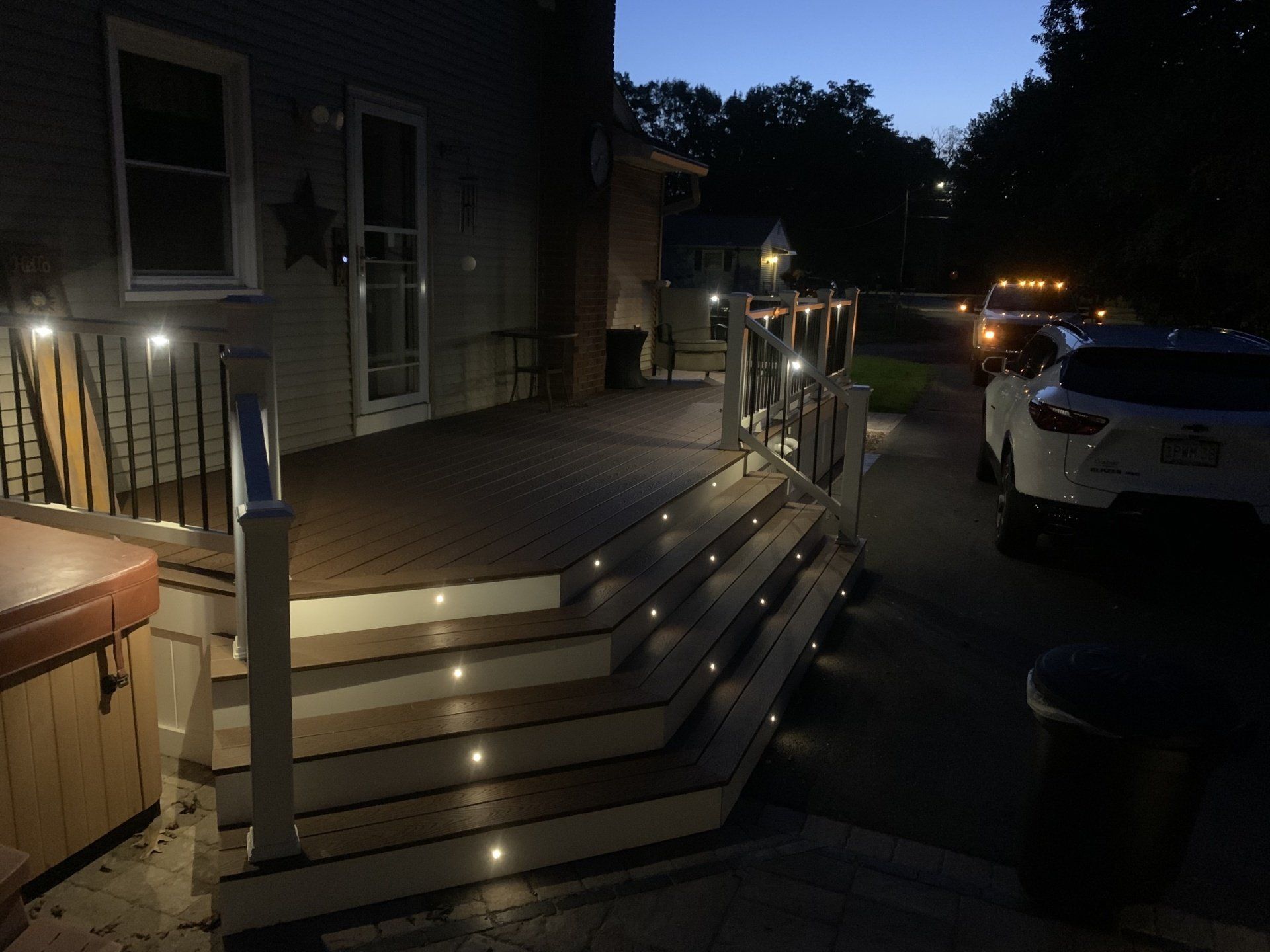 landscape lighting companies