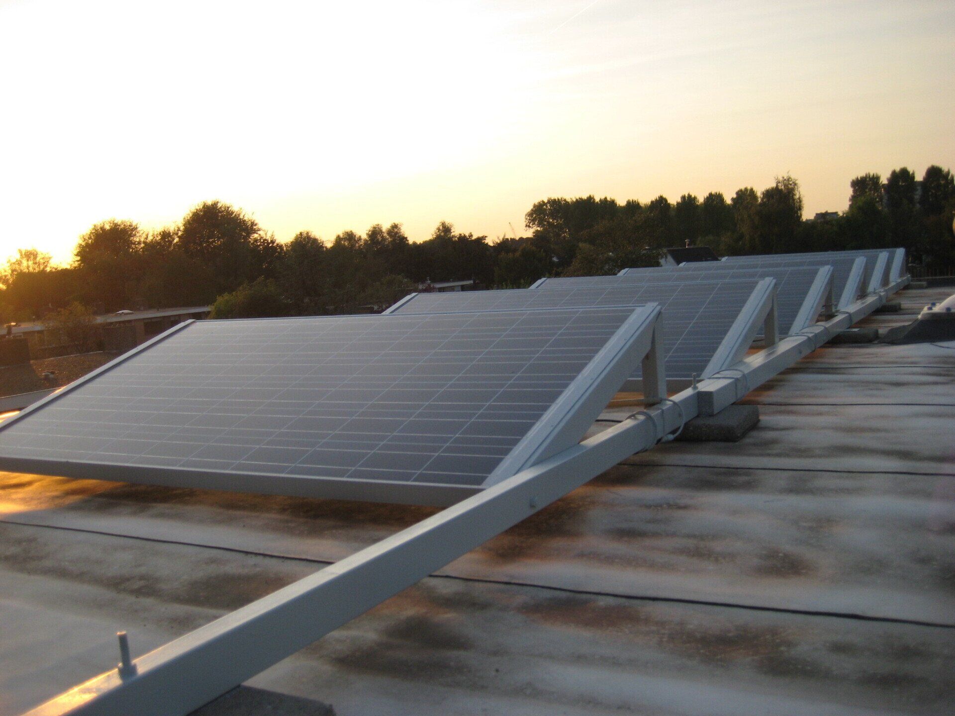 Photovoltaik Aufbau Flachdach