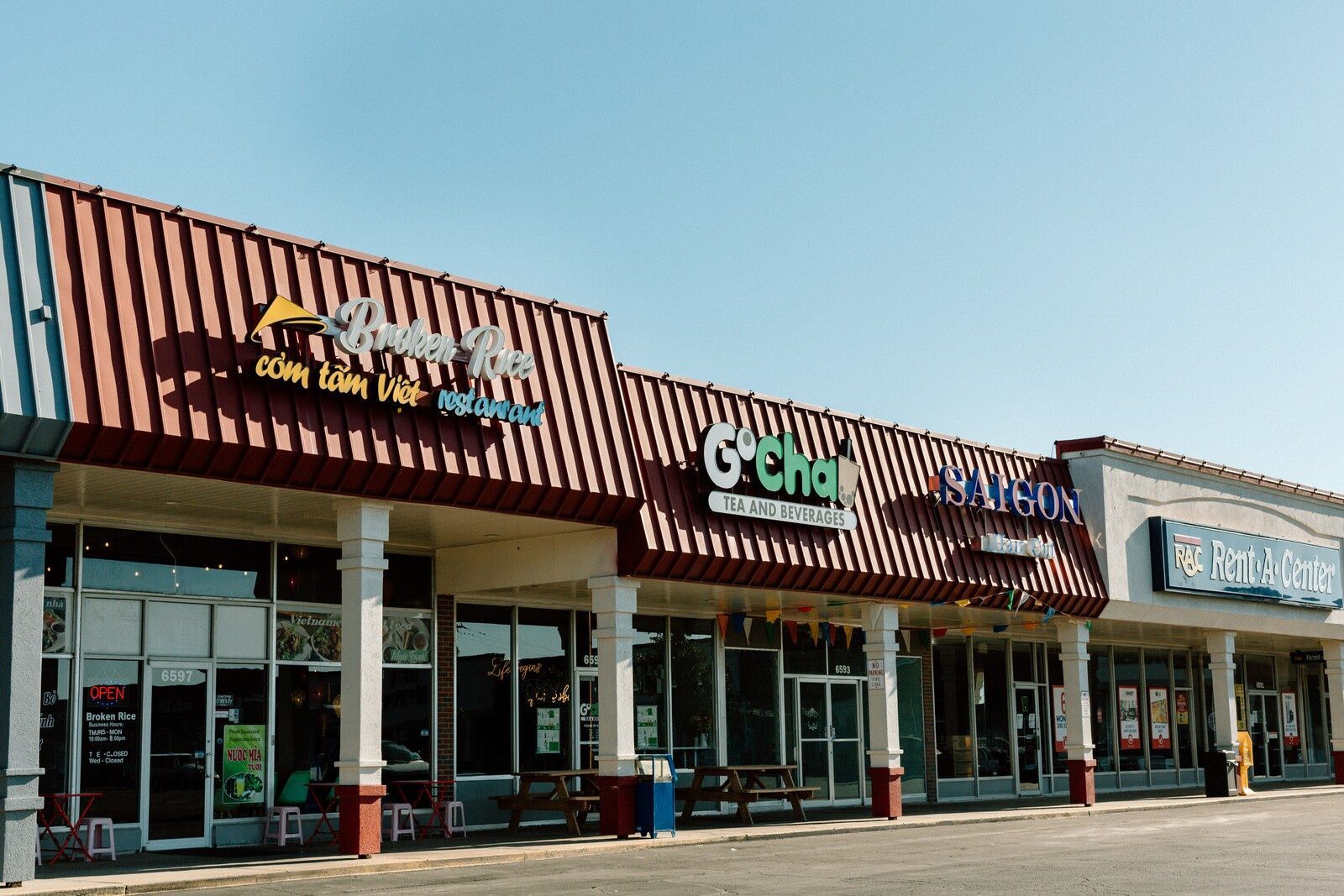 LITTLE SAIGON PLAZA @ KANSAS CITY