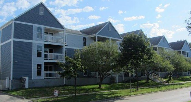 All Properties Image: Oak Crest