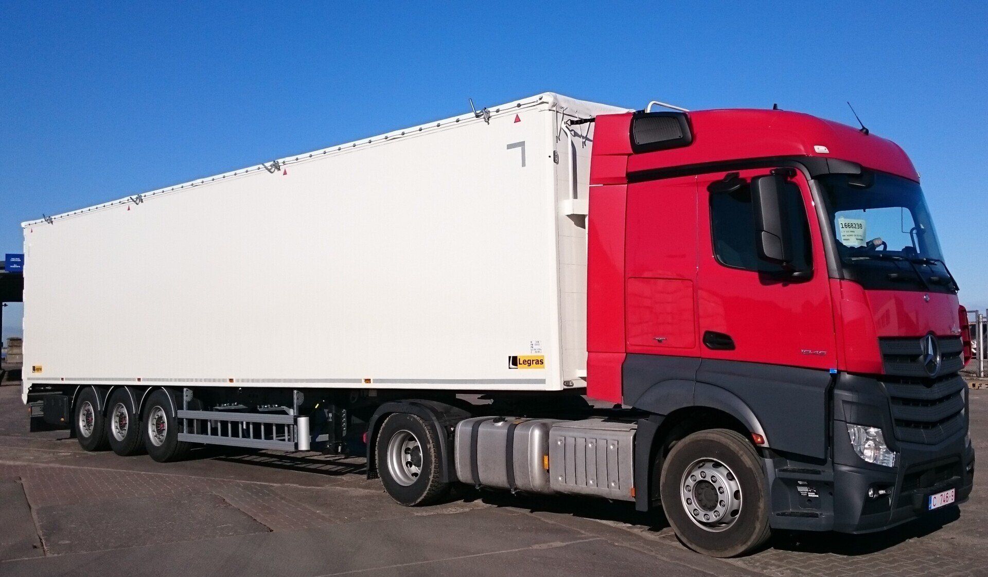 Напівпричепи з рухомою підлогою |  Legras