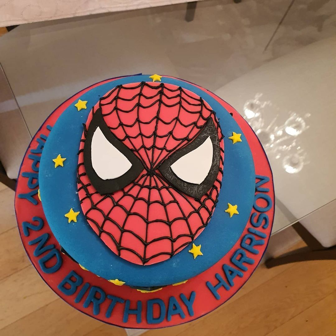spider man cake