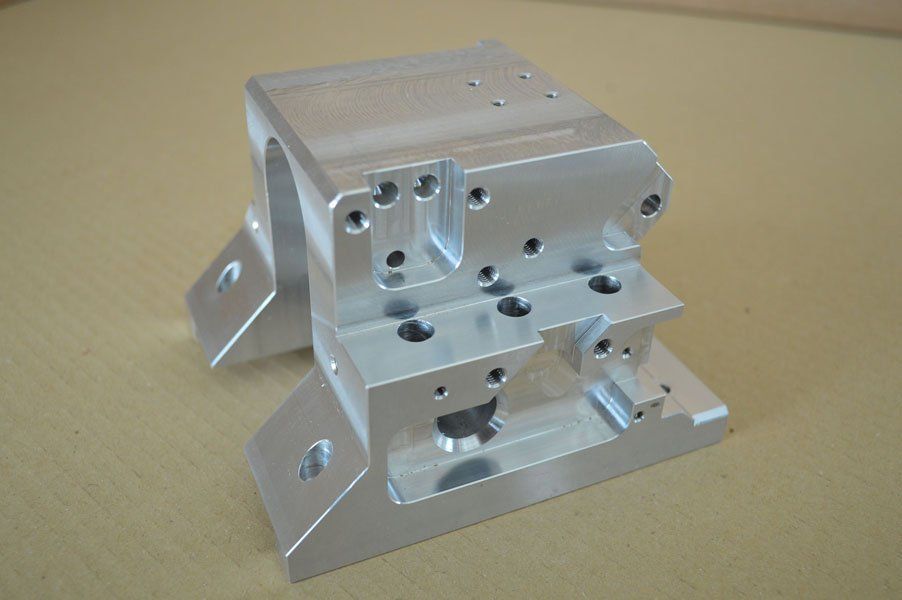 dettaglio componente meccanico in acciaio