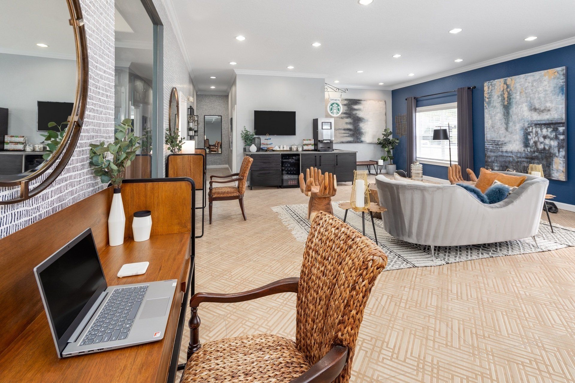 Gallery Apartment Complexes in North Jacksonville