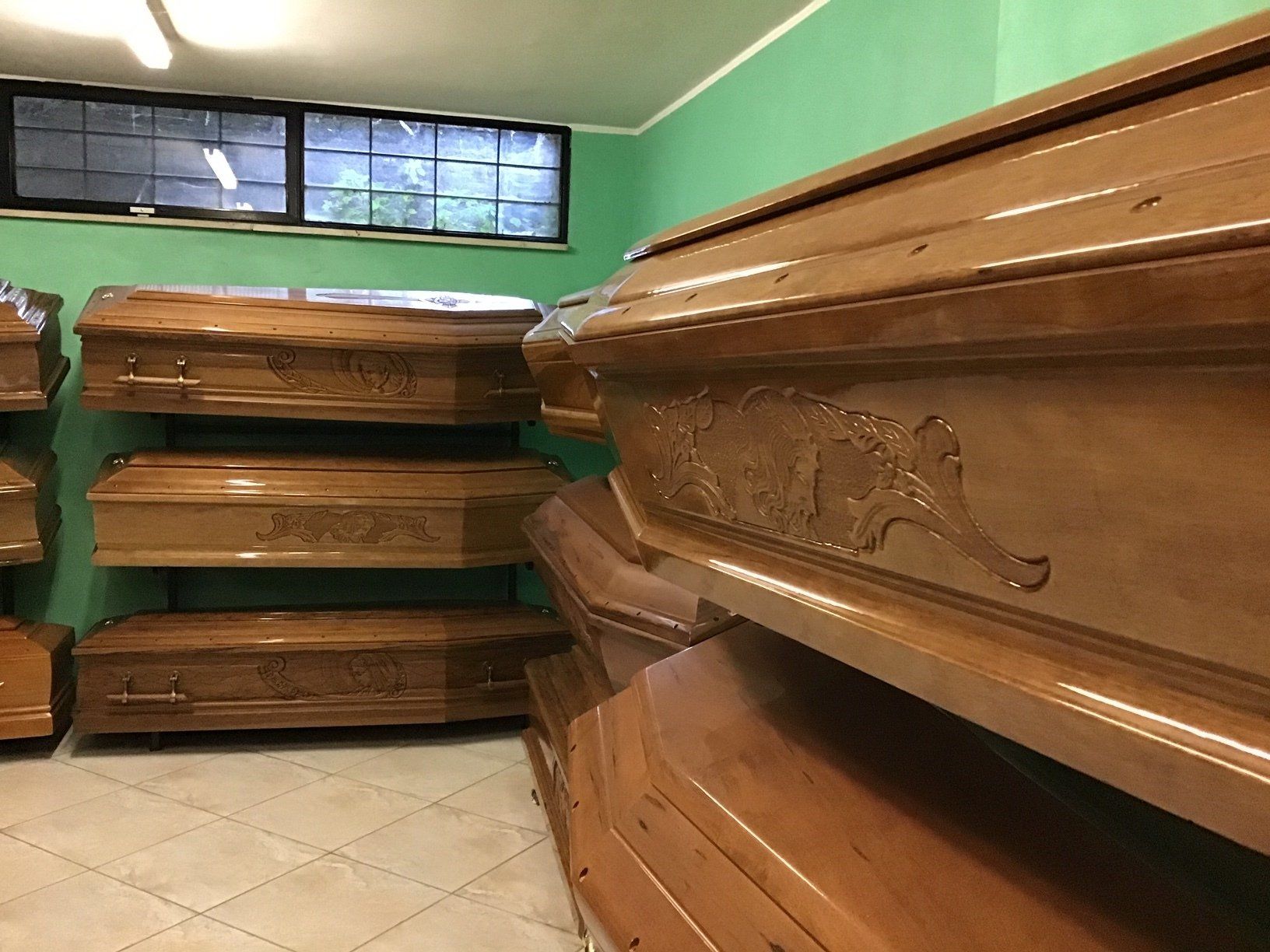 bare e cofani funebri