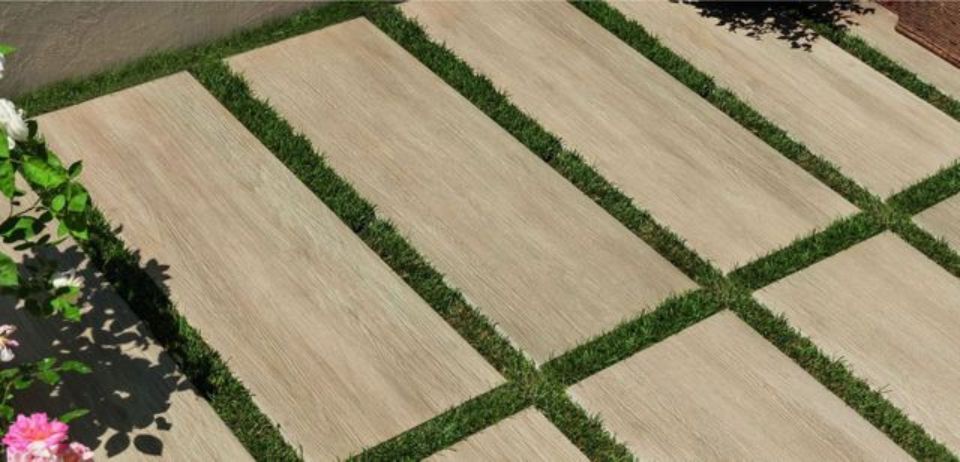 pavimento per giardino in gres porcellanato antiscivolo