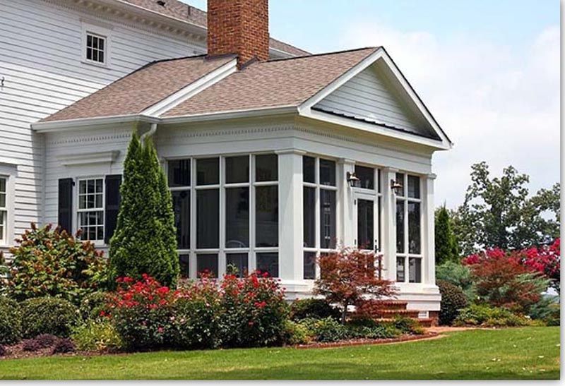 House with a Screened in Porch