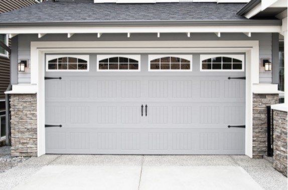 Modern Garage Door — Signal Hill, CA — Edgemont Garage Door Service Modern Garage Door — Signal Hill, CA — Edgemont Garage Door Service