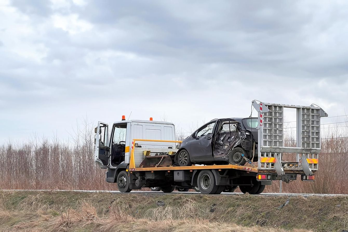 An image of Towing Services in Paramount, CA