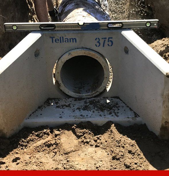 blocked drain services robina