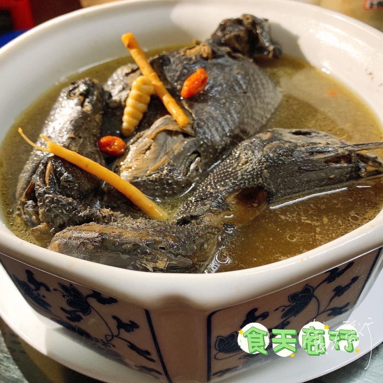 售完 -滋補佳品｜烏骨雞湯｜貼心暖胃，養生首選！