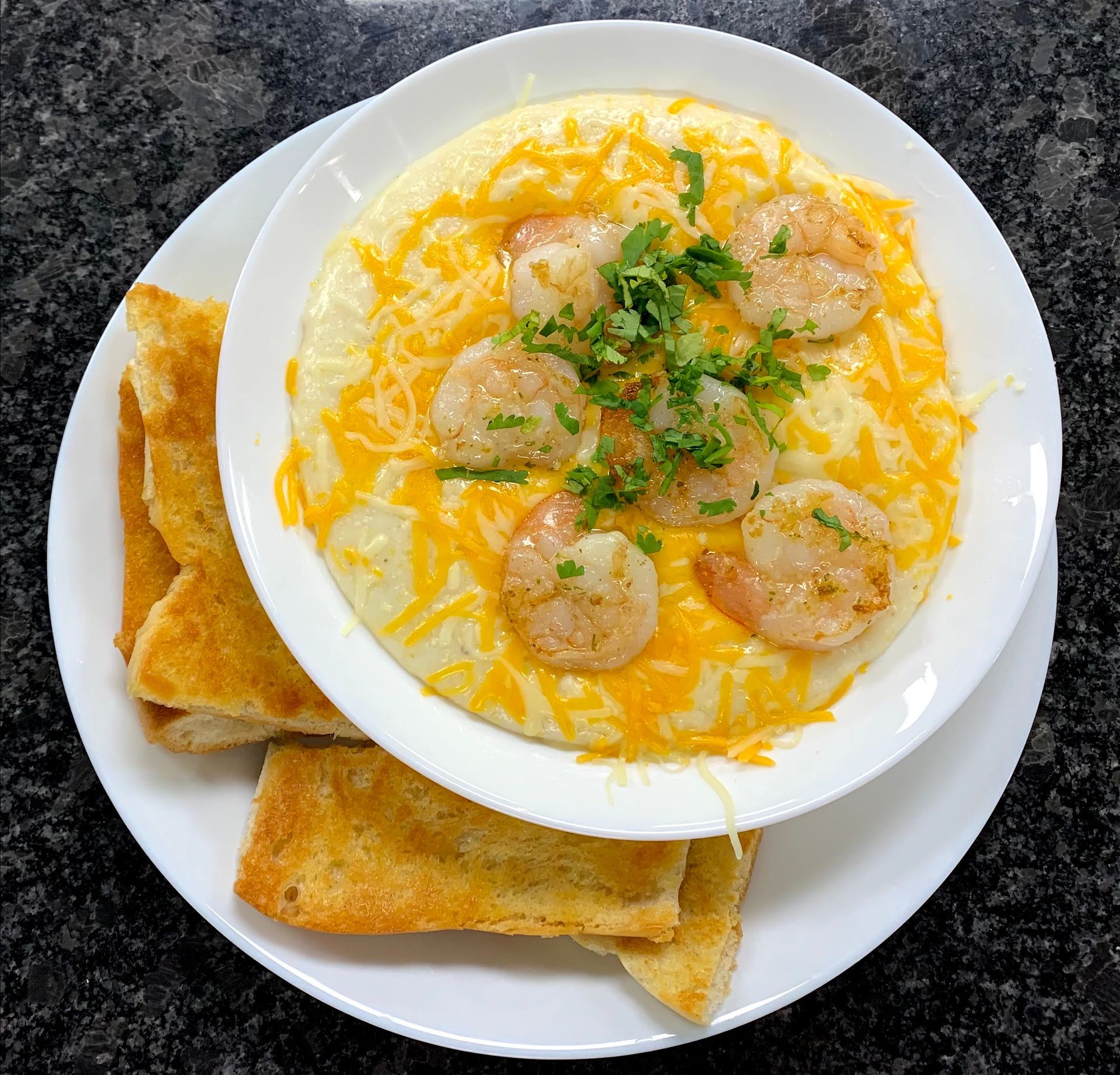 Shrimp & Cheese Grits