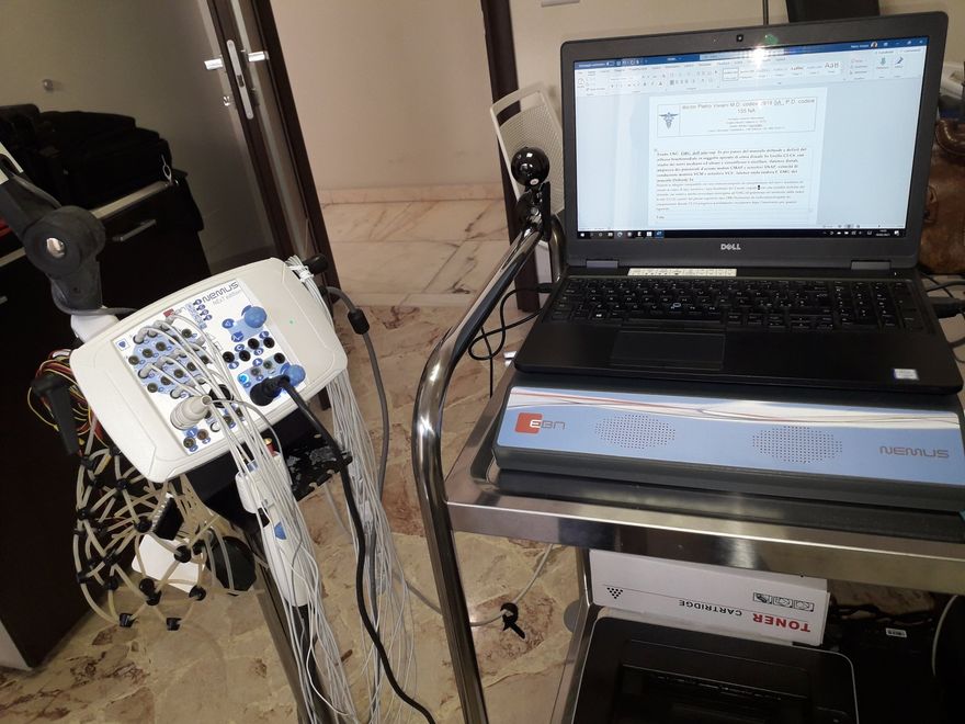 macchinario per esame di elettroneurografia a Salerno