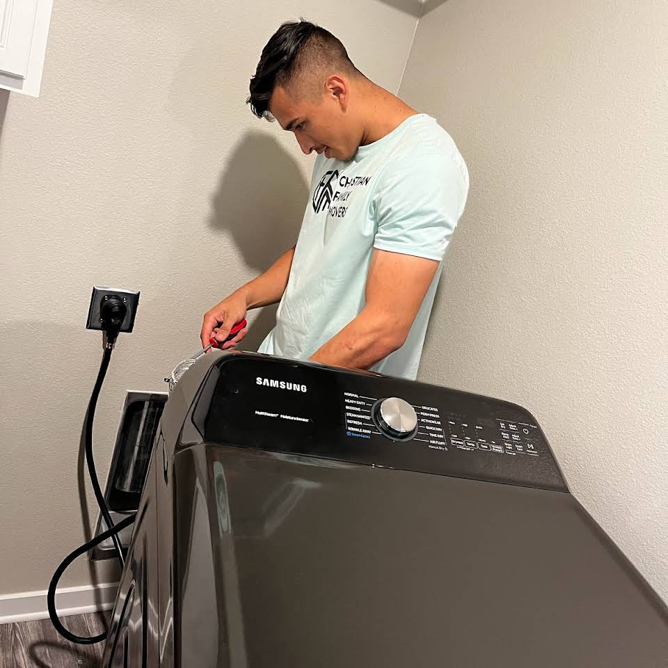 Long-distance moving service leaving Amarillo residence