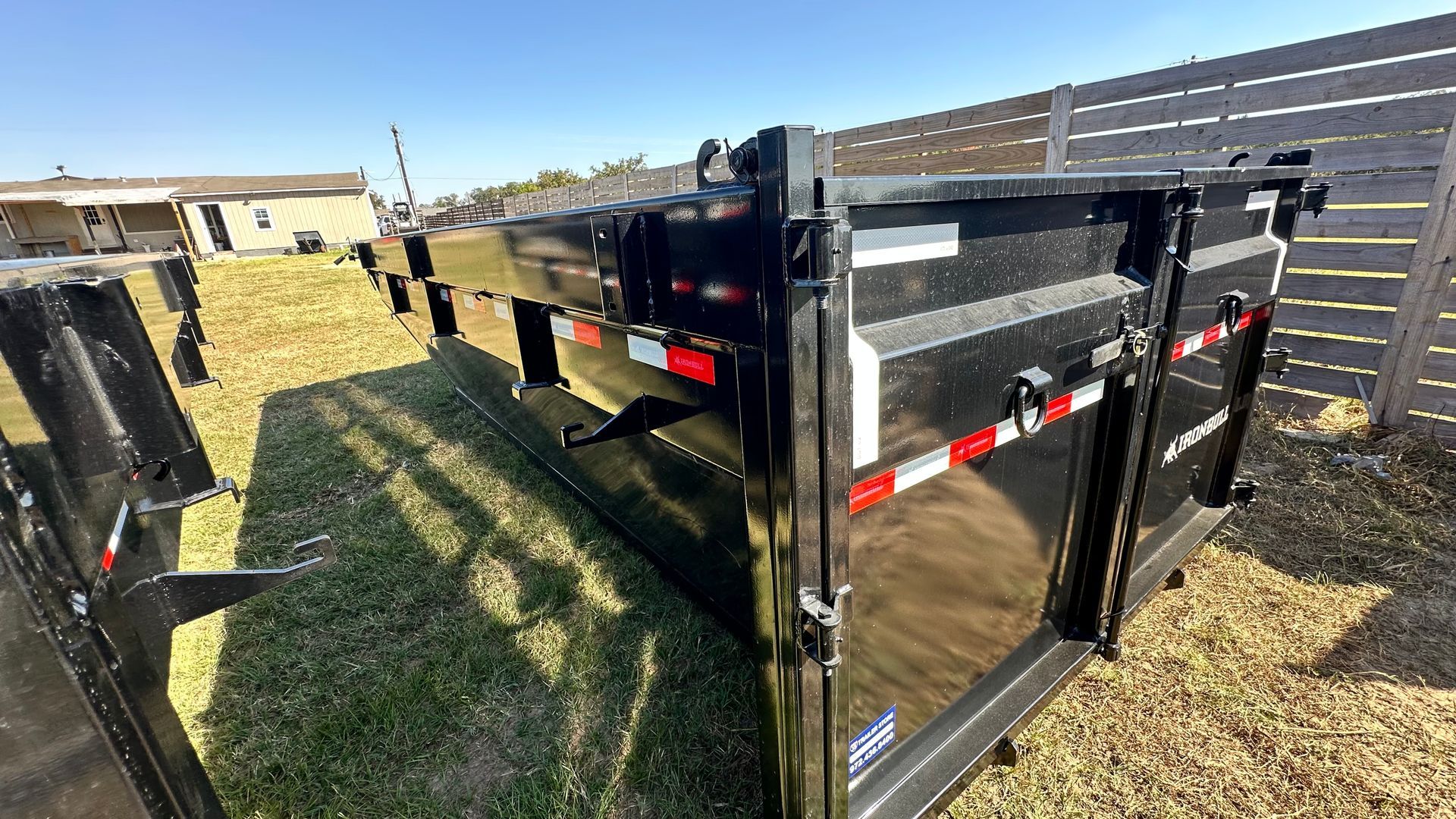 Trash Dumpsters (Contenedores de Basura)