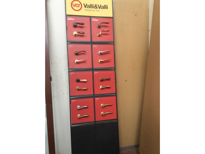 rivenditore maniglie Valli & Valli